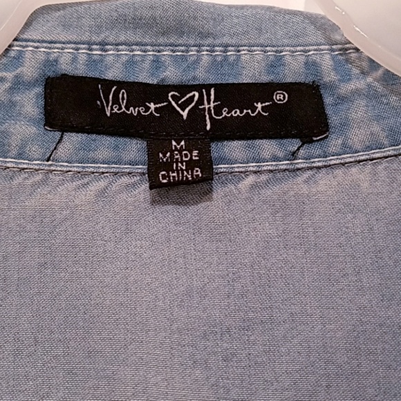 Velvet Heart Button Down Chambray Top - Picture 6 of 6